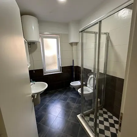 Holiday Apartments Shengjin Lejlighed *