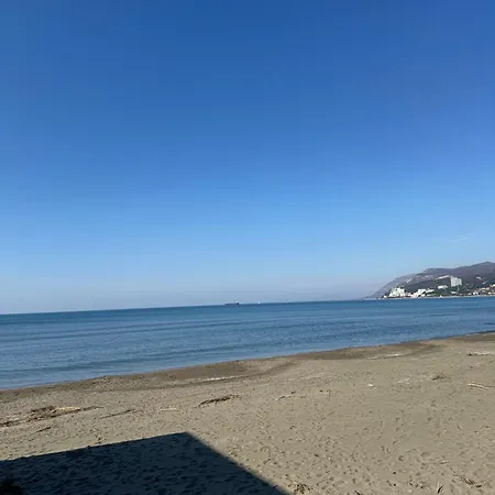 アパート Holiday Apartments Shengjin