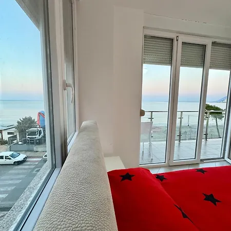 Lägenhet Holiday Apartments Shengjin
