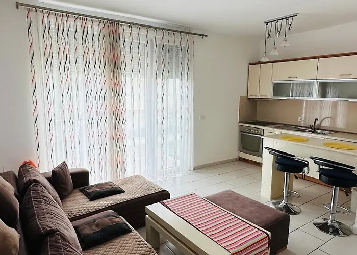 Holiday Apartments Shengjin Apartman